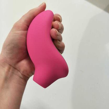Sona 2 Cruise Sonic Clitoral Stimulator Held In Hand