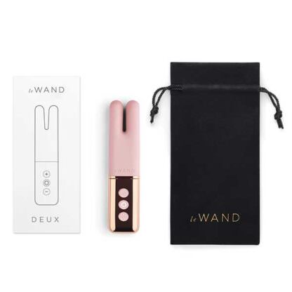 Le Wand Deux Clitoris Vibrator Package Contents