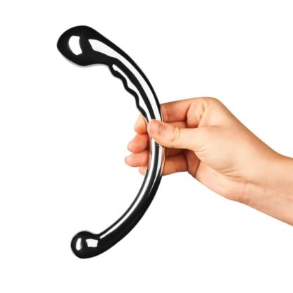 Le Wand Hoop Stainless Steel Dildo Held In Hand