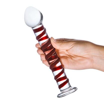 Glas Mr. Swirly Glass Dildo Held In Hand