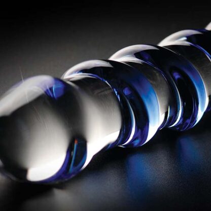 Pipedream Icicles No 5 Glass Dildo Close Up