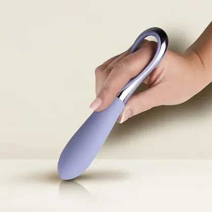 Rocks-Off Niya N3 Vibrator Held In Hand