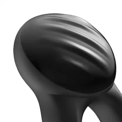 Satisfyer Signet Ring Vibrating Penis Ring Close Up