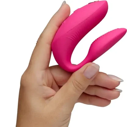 We-Vibe Chorus Pro Couple's Vibrator Held In Hand