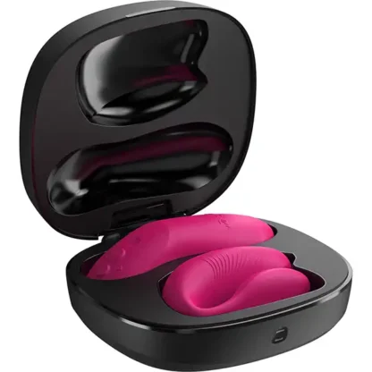 We-Vibe Chorus Pro Couple's Vibrator In Storage Charging Case